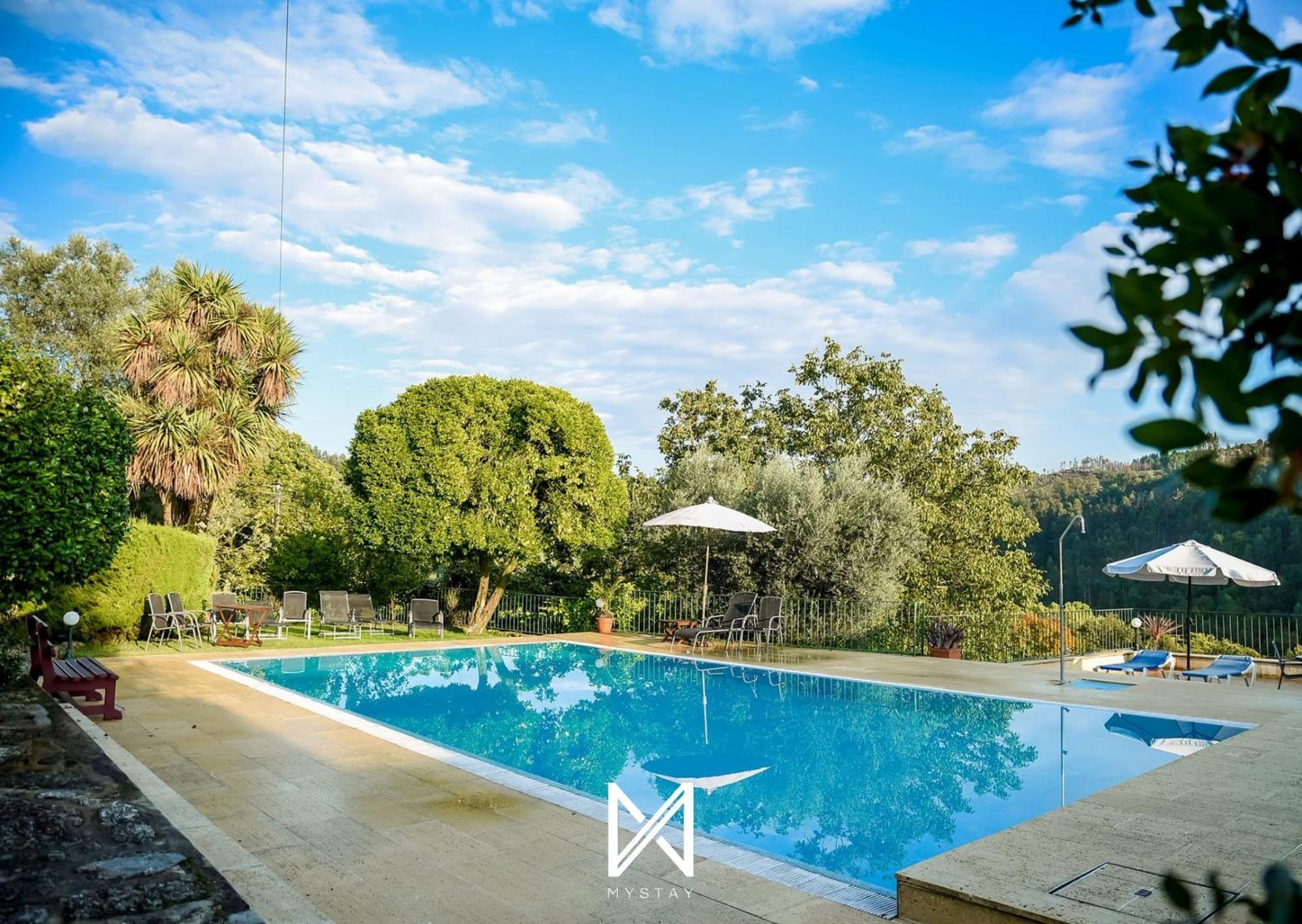 Mystay - Quinta Dos Vieiras Mosteiro  Esterno foto