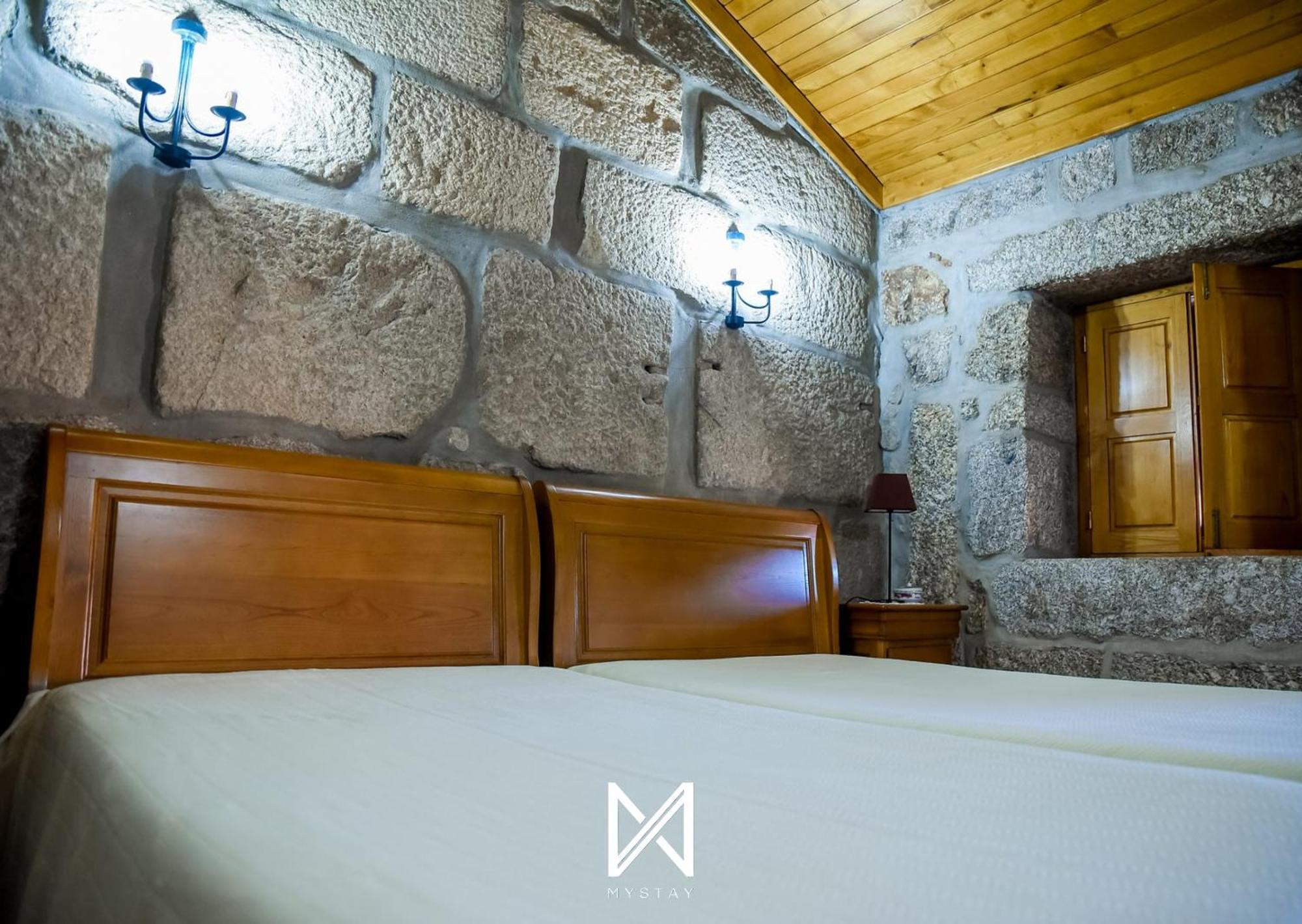 Mystay - Quinta Dos Vieiras Mosteiro  Esterno foto