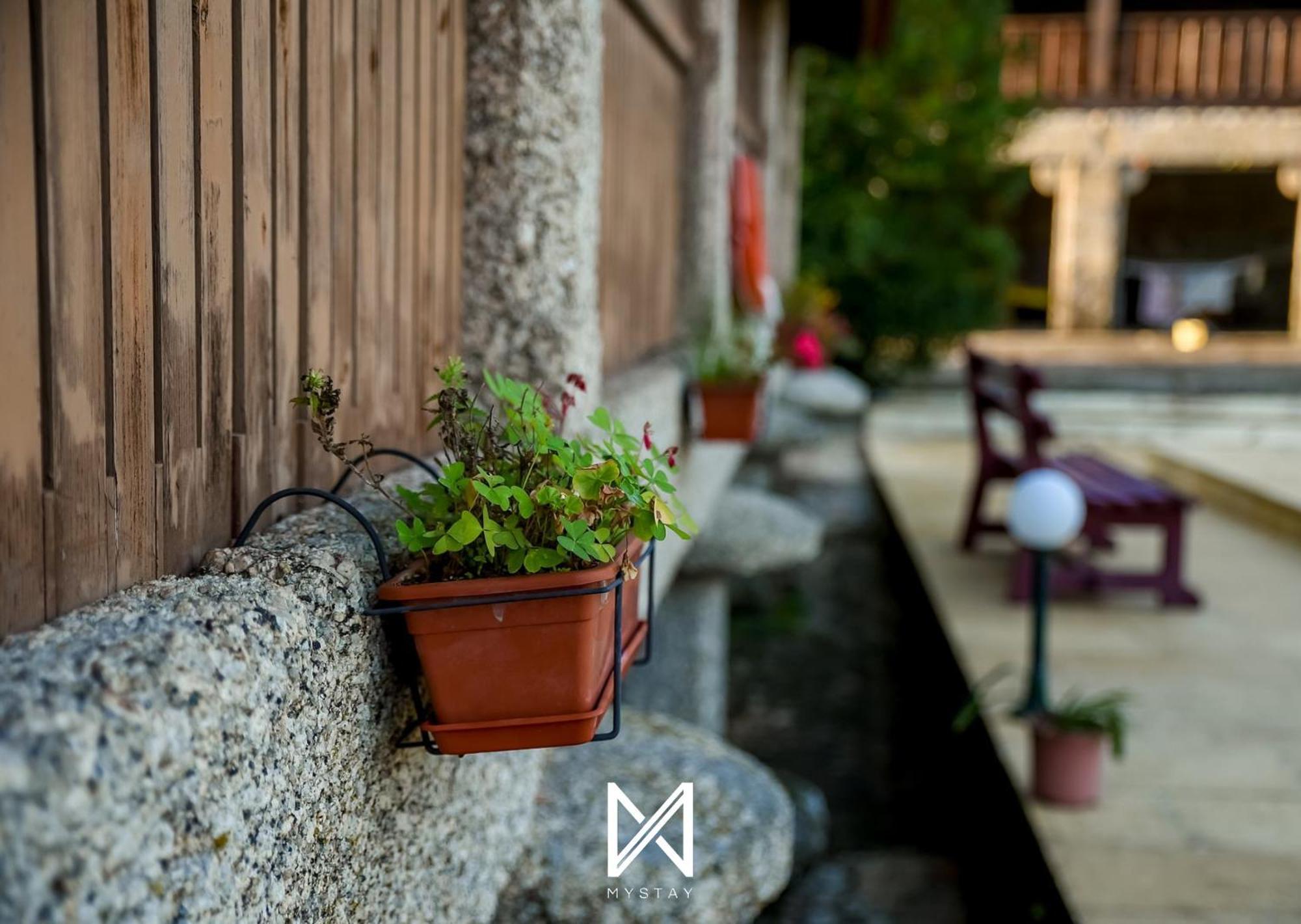 Mystay - Quinta Dos Vieiras Mosteiro  Esterno foto